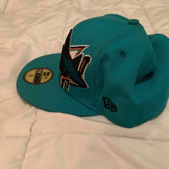 New Era NHL San Jose Sharks Fitted Rare VINTAGE - Picture 3 of 5
